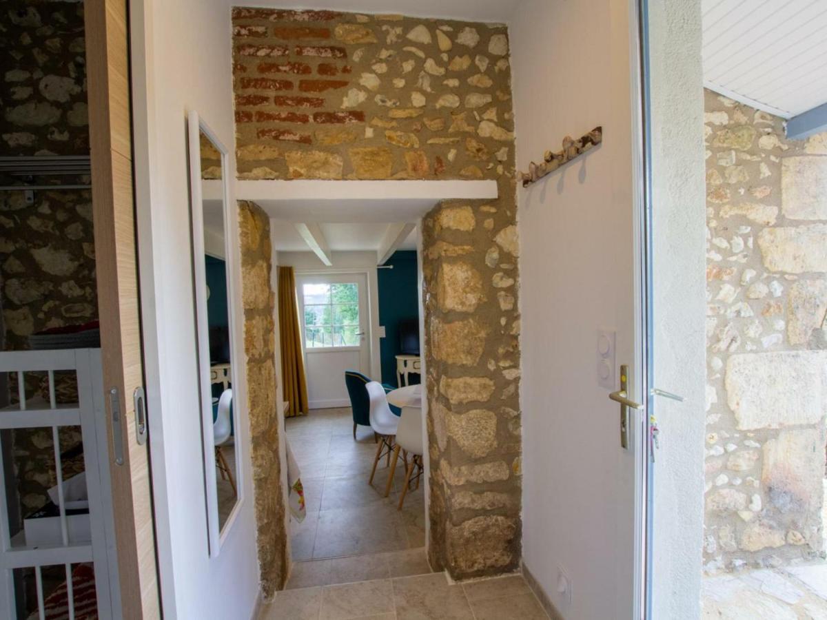 Maison Perigourdine Avec Jacuzzi, Jardin Prive Et Velos - Ideal 2 Personnes, Pres De Sarlat - Fr-1-616-209 Ле-Бюг Экстерьер фото
